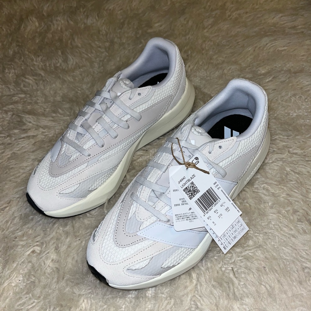 Adidas Lightblaze running shoes